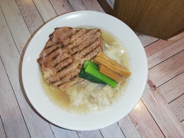 「鴨雲呑中華そば　塩」@世田谷中華そば 祖師谷七丁目食堂の写真