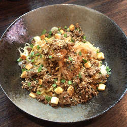 汁なし担々麺（750円）