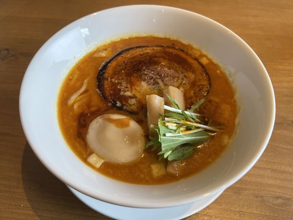 「鯛骨辛スパイシー味噌らぁ麺」@鯛骨らぁ麺 あぐらの写真