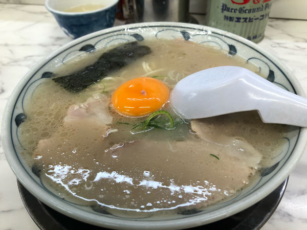 「たまご入りラーメン」@らーめん もとむらの写真