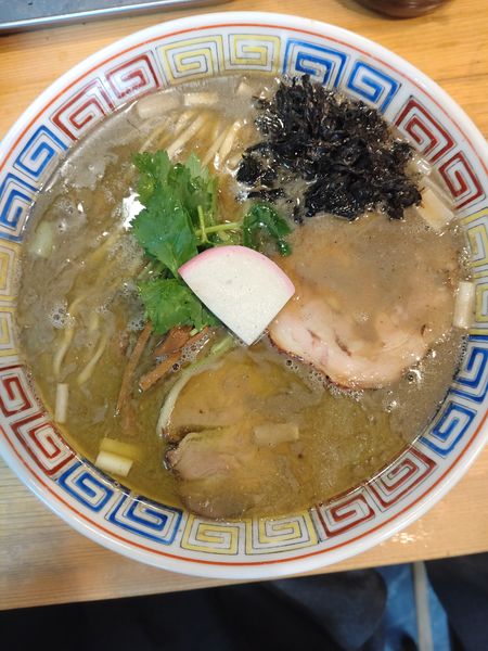「魚群煮干しラーメン」@我的中華そば 机上の空論。の写真