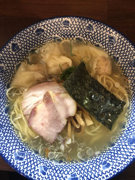「ワンタン麺(塩)890円」@中華そば 薫風の写真