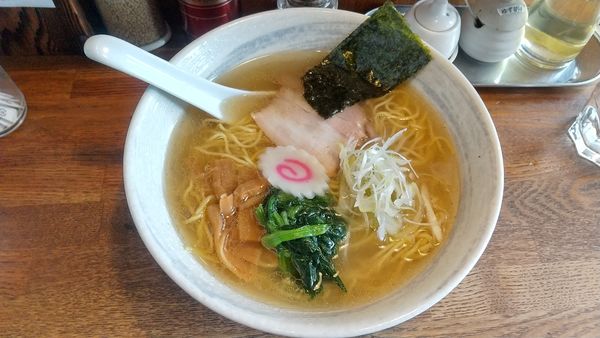 「塩そば700円」@泉岳寺 らーめん徳の写真