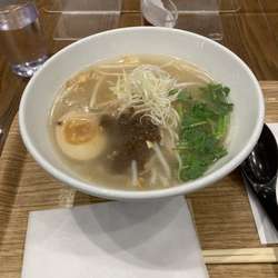 五香湯麺