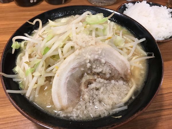 「醤油壱郎ラーメン」@横浜家系ラーメン 壱角家 市川南口店の写真