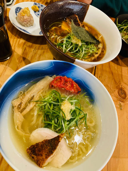 「鶏塩ラーメン」@黄金拉麺 鶏のおかげ 八王子みなみ野店の写真