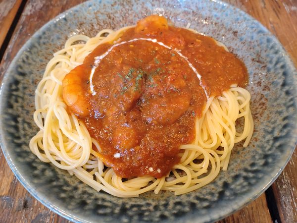 「カレー風味のスパゲティー／エビカレー　１３００円」@nokisitaの写真