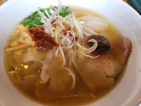 「限定　真鯛と蛤の塩そば 金色不如帰　肉増」@らあめん花月嵐 多摩センター店の写真