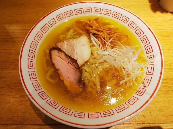 「塩煮干しそば」@超多加水自家製手揉み麺 きたかた食堂の写真