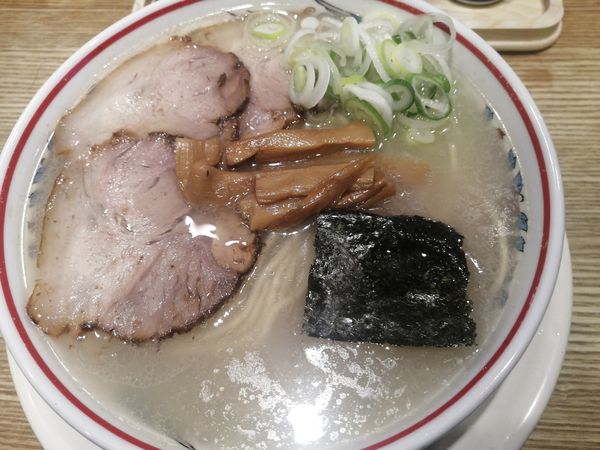 「中華そば塩¥780」@玉 バラそば屋 中野店の写真