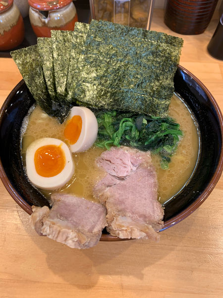 「ラーメン　青葉盛　かため」@横浜ラーメン 北村家の写真