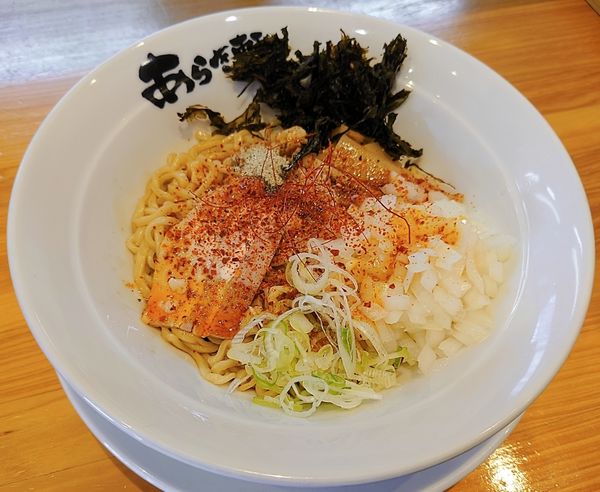 「辛まぜそば」@ニボチャチャ！！ラーメン あらき軒の写真