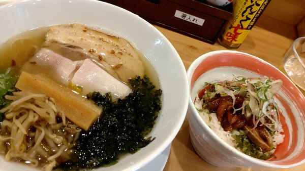 「煮干しそば（塩）850円税込」@原口商店の写真