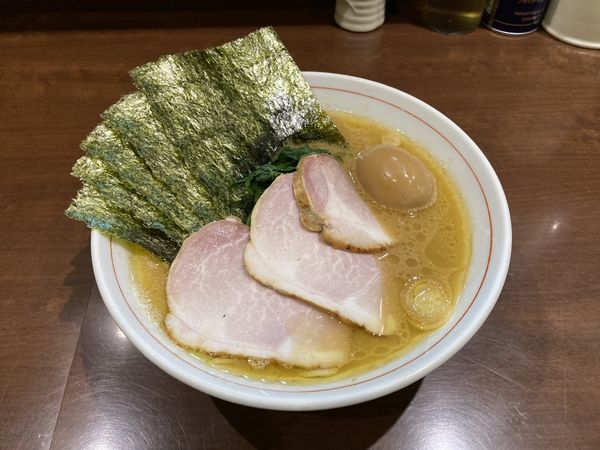 「特製らーめん もも」@らーめん飛粋の写真