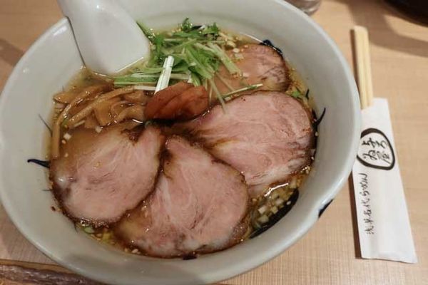 「梅しおらーめん　850円＋チャーシュー増し　200円」@与ろゐ屋の写真