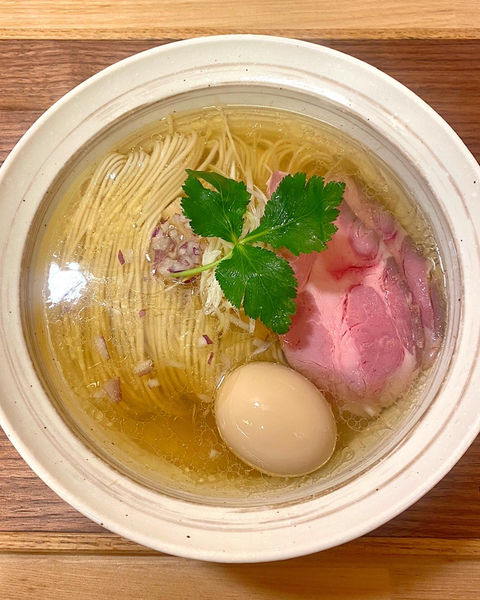 「白醤油特製中華」@中華そば 心の写真