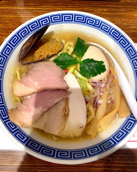 「熟玉貝だし塩そば」@だし廊 -DASHIRO-の写真