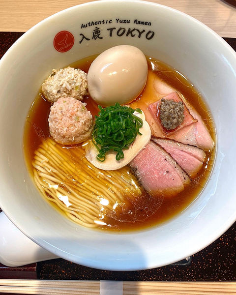 「ポルチーニ醤油らぁ麺」@入鹿TOKYOの写真