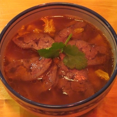 魯肉ボーイと麻婆ガールの画像