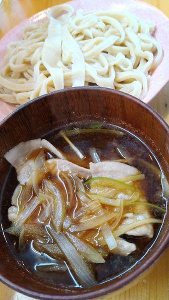 「肉汁うどん」@本手打ちうどん 櫻井謹製の写真
