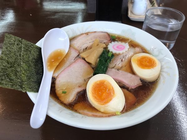 「特製手打ち中華そば」@らーめん 青龍の写真