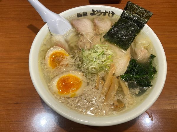 「特製塩ラーメン」@麺屋 ようすけ 東京ラーメンストリート店の写真