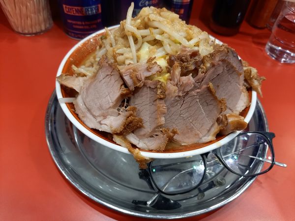 「小ラーメン豚入り」@ラーメンタロー 蒲田の陣の写真