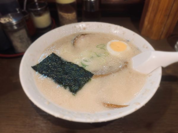 「楽らーめん（脂多め￥690）」@蔵前元楽 総本店の写真