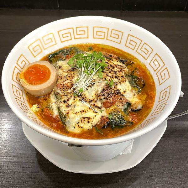 「【アキラ式限定】シーチキンチーズトマトら〜めん￥880」@メンショップ アキラの写真