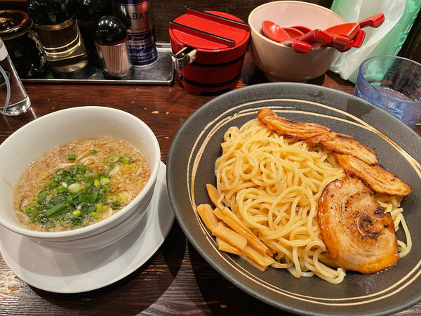 「宗庵つけ麺（倍盛）＋炙りチャーシュー」@つけめん・らあめん 宗庵 北千住店の写真