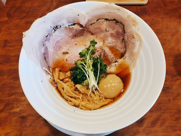 「WHICH'S RED」@世界一暇なラーメン屋の写真