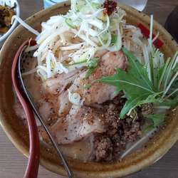 天菜味噌ラーメン　替え玉　高菜ご飯