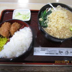 たぬき蕎麦とコロッケライスset 760円