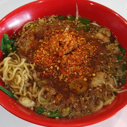 シビカラ醤油ラーメン ￥325（クーポンで半額）