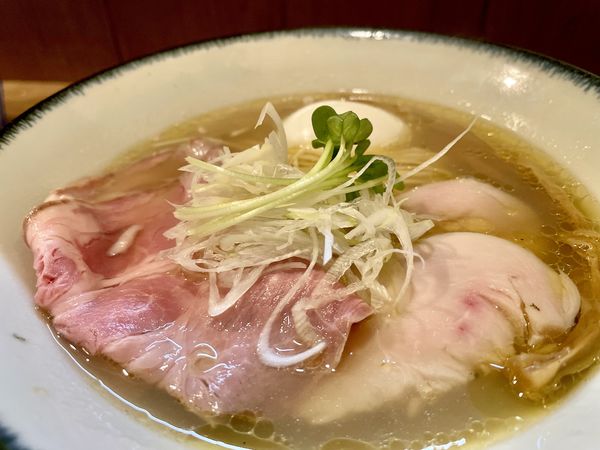 「クラフトビール（吉祥寺IPA）→ 特製塩と貝のラーメン」@ラーメン 健やかの写真