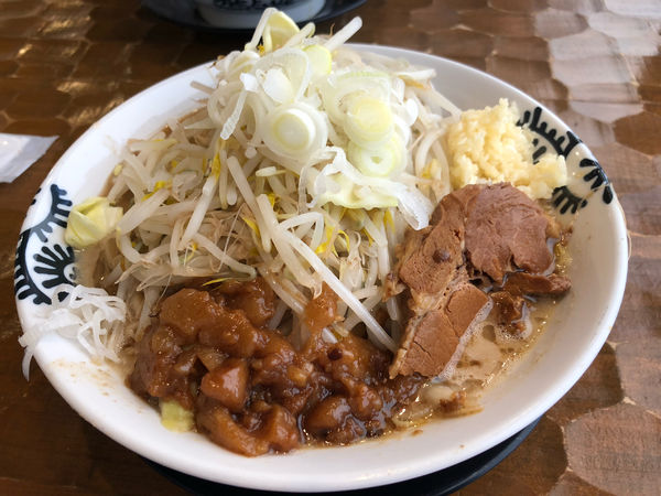 「洋二郎890円+大盛100円」@特級中華蕎麦 洋介の写真