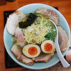 塩生姜チャーシューメン+煮たまご  ﾒﾝﾏ抜き