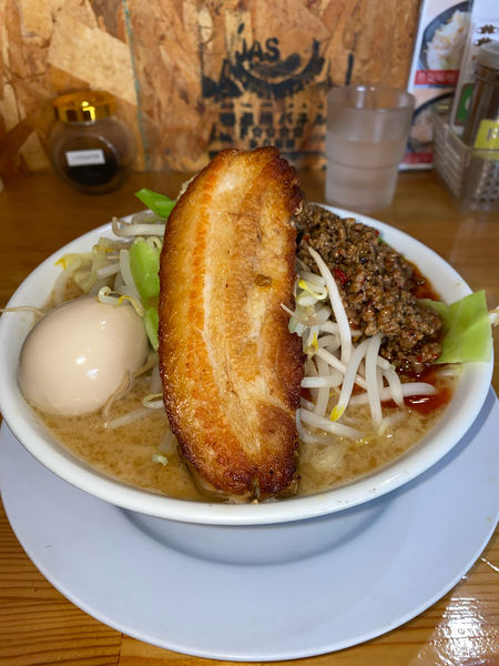 「男気味噌大盛り台湾ミンチ味玉¥1,260円」@らーめん まるはちの写真