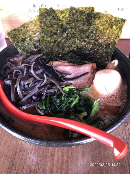 「ラーメン」@横浜家系 金剛家の写真