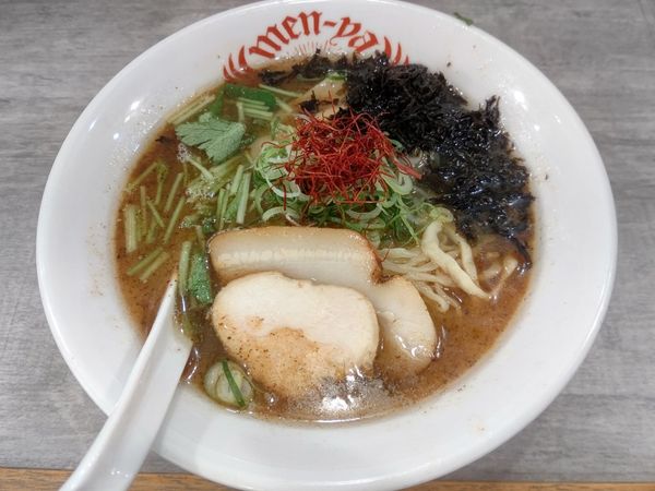 「さば塩らーめん(並盛・140g)880円→500円」@らーめん酒場 福籠 通町店の写真