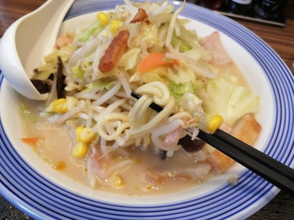 「野菜たっぷりちゃんぽん(820)」@長崎ちゃんぽん リンガーハット 京急ストア川崎店の写真