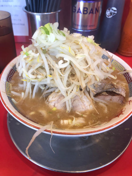 「ラーメン　並　870円」@ジャンプの写真