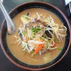 蝦夷ラーメン(750円)