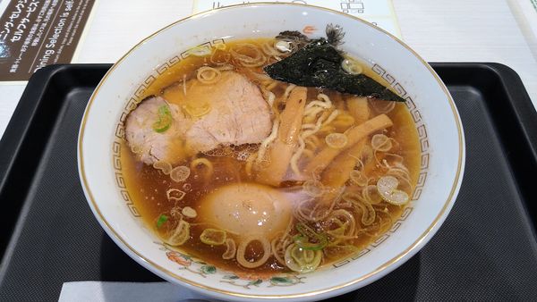 「味玉 中華そば」@荻窪中華そば 春木屋 ラゾーナ川崎店の写真