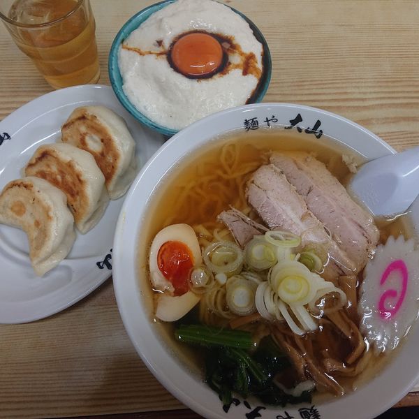 「らーめん680円、餃子320円、大和芋丼380円」@青竹手打ちラーメン 麺や大山の写真