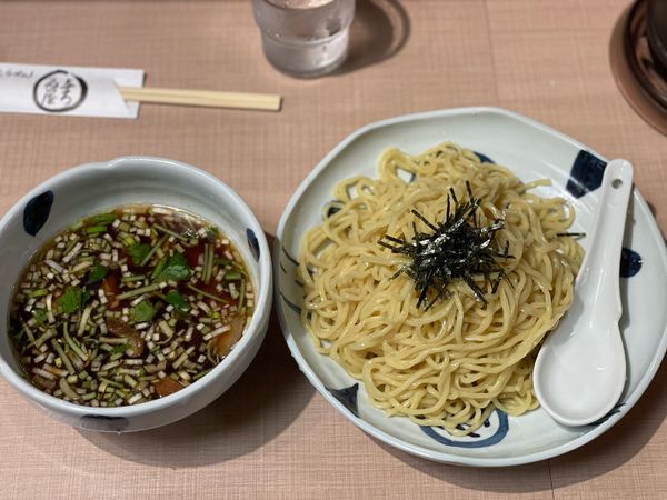 「ざるラーメン中盛り850円」@与ろゐ屋の写真