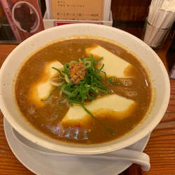 麻辣カレーラーメン＋チーズ