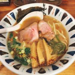 七志ラーメン　830円