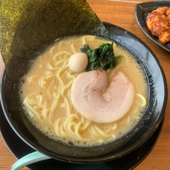 横浜家系ラーメン 春吉家 志免店の画像