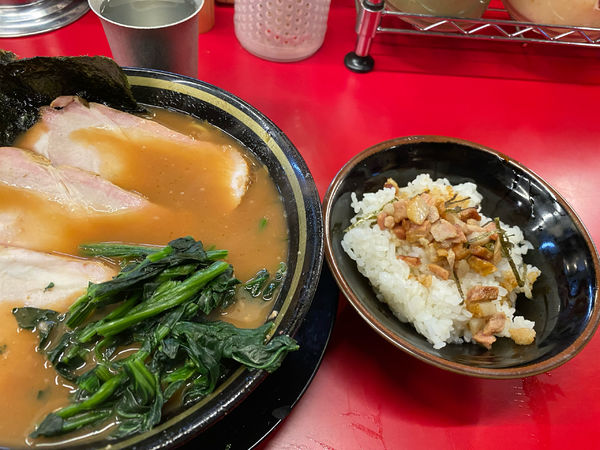 「チャーシューメン3枚半チャーまぶし」@柏 王道家の写真